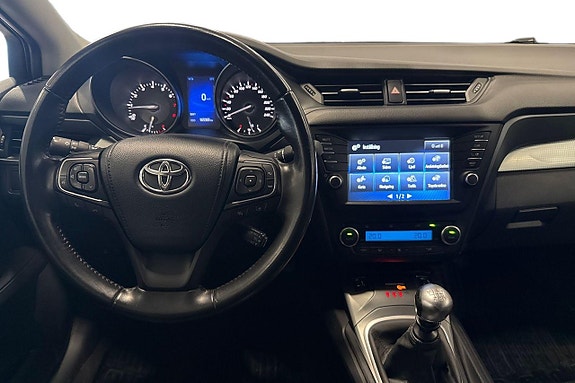 Toyota Avensis 10 of 22