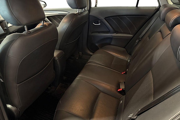 Toyota Avensis 13 of 22