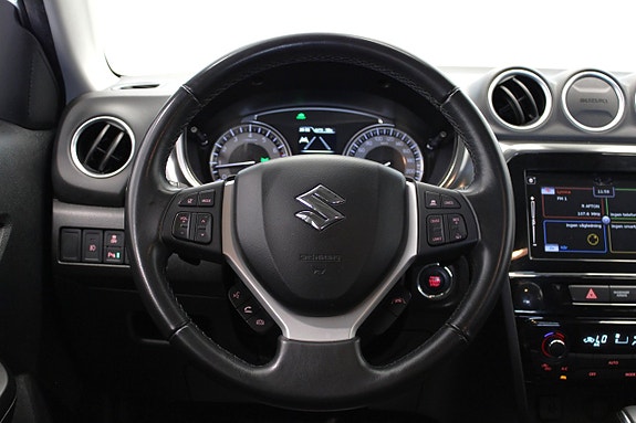 Suzuki Vitara 11 of 24