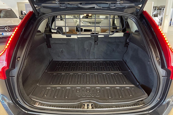 Volvo XC60 23 of 25