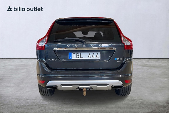 Volvo XC60 8 of 25