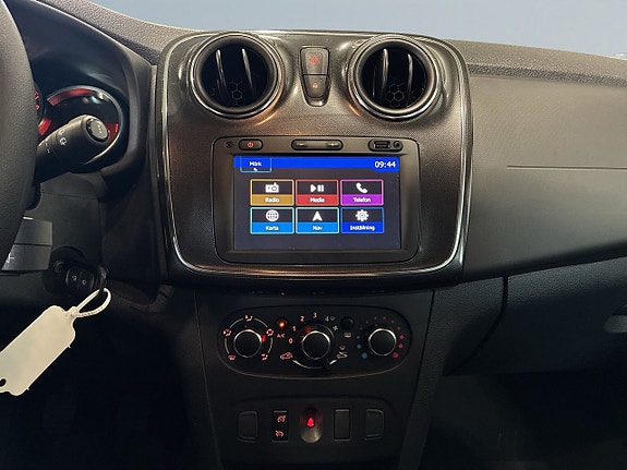 Dacia Sandero 10 of 20