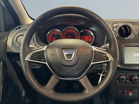 Dacia Sandero 15 of 20
