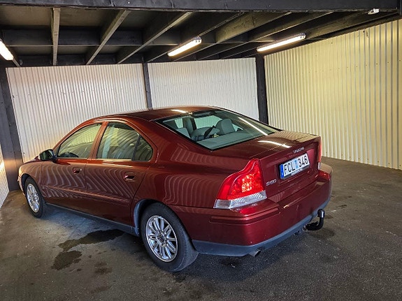 Volvo S60 8 of 11