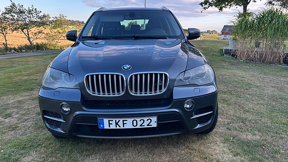 BMW X5 4 of 8