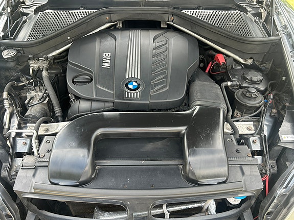 BMW X5 8 of 8