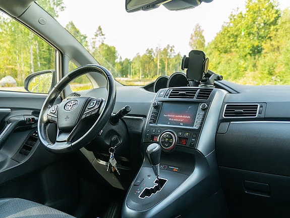 Toyota Verso 10 of 14