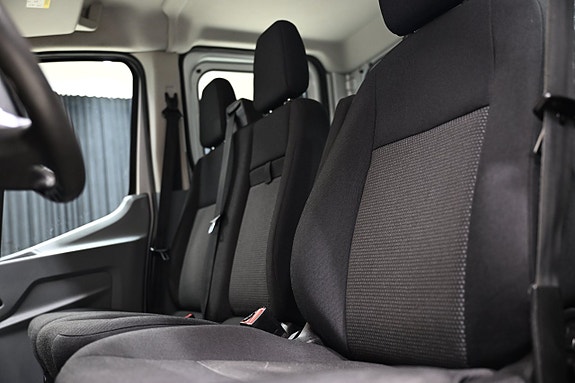 Ford Transit 18 of 25