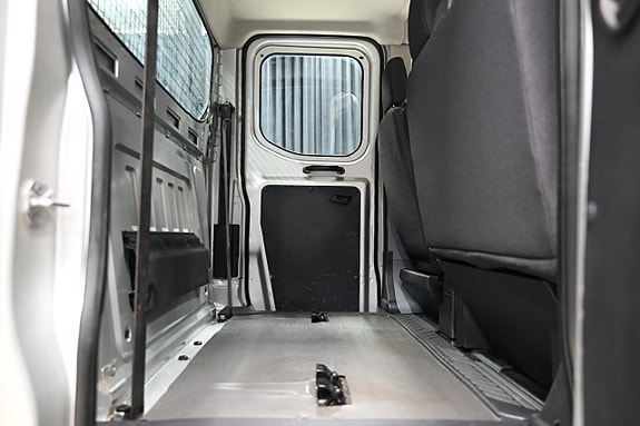 Ford Transit 17 of 25