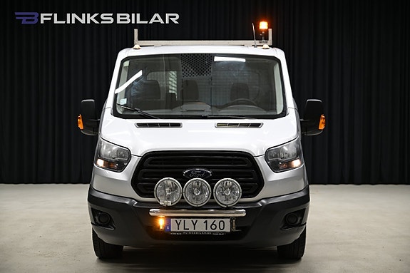 Ford Transit 12 of 25