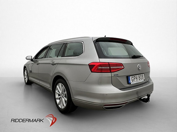 Volkswagen Passat 6 of 30
