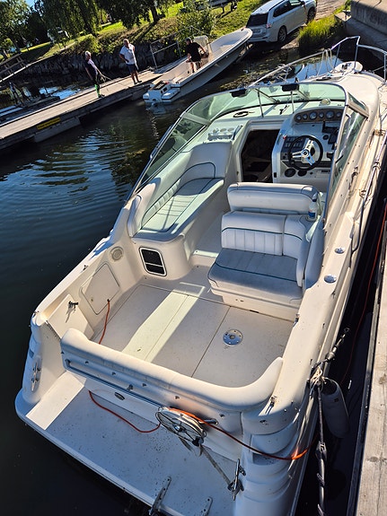 Sea Ray sundancer -95 3 of 8