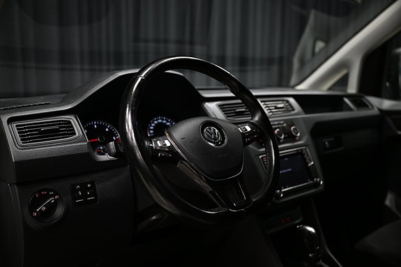 Volkswagen Caddy Maxi 22 of 30