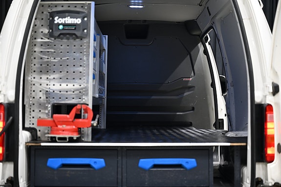 Volkswagen Caddy Maxi 7 of 30