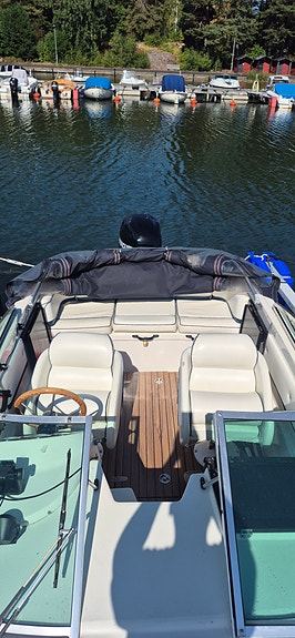 Uttern D55 Exclusive Daycruiser -05 3 of 7