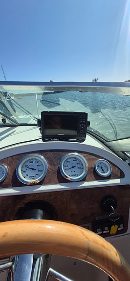 Uttern D55 Exclusive Daycruiser -05 5 of 7
