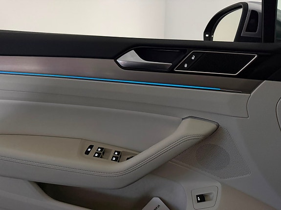 Volkswagen Passat Alltrack 23 of 23