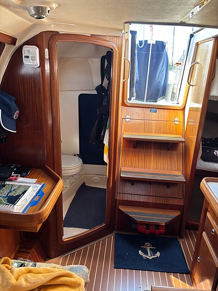 Bavaria 31 -01 4 of 4
