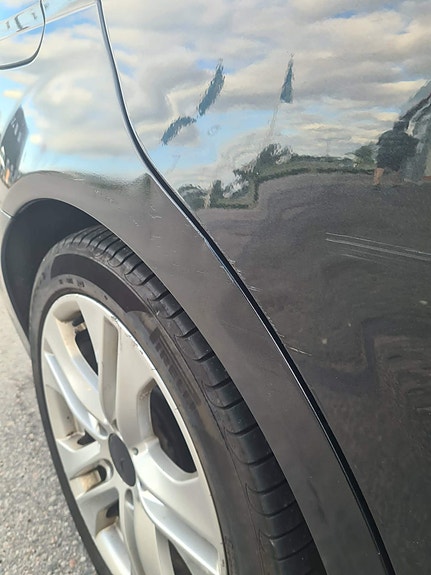 Mercedes-Benz C220 9 of 9
