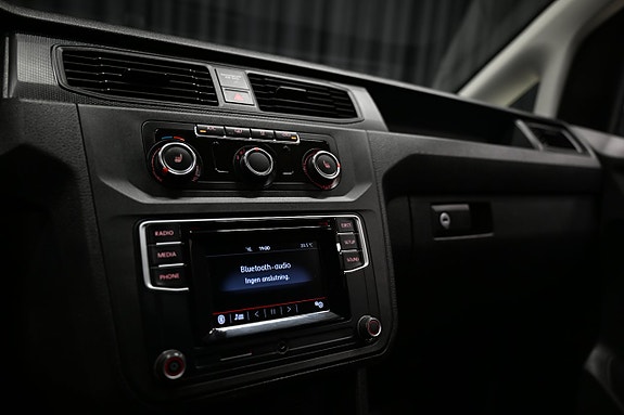Volkswagen Caddy 24 of 28