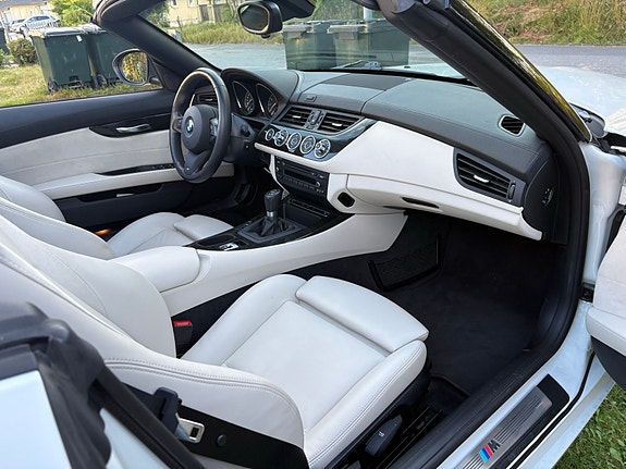 BMW Z4 16 of 16