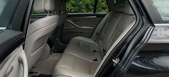 BMW 520d 12 of 14