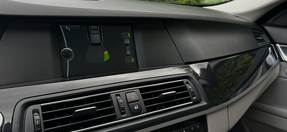 BMW 520d 13 of 14