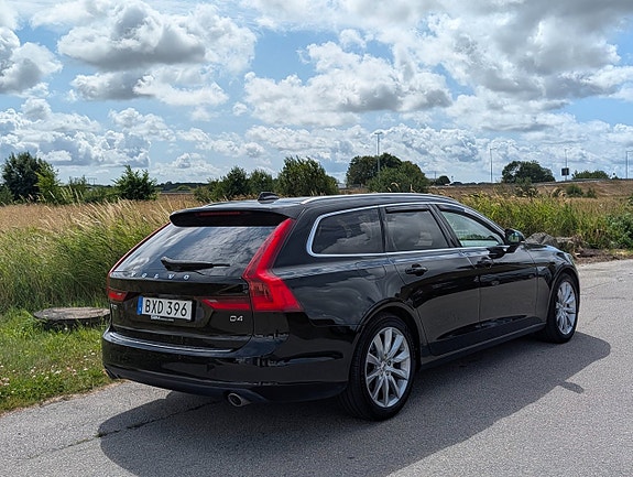 Volvo V90 14 of 16