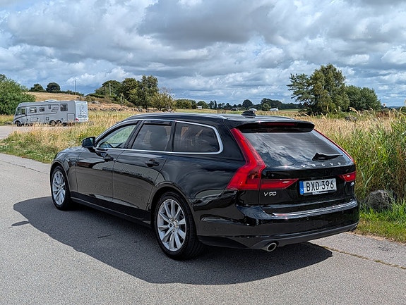 Volvo V90 3 of 16