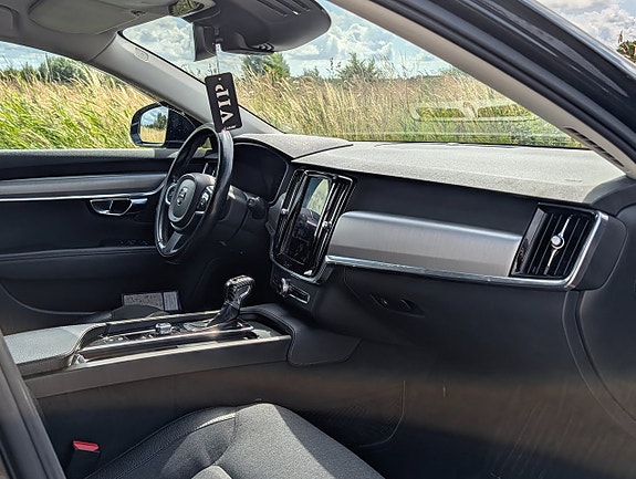Volvo V90 15 of 16