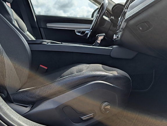 Volvo V90 16 of 16