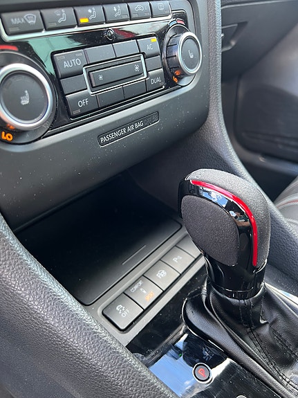 Volkswagen Golf VI 11 of 13