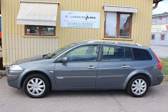 Renault Megane 2 of 13