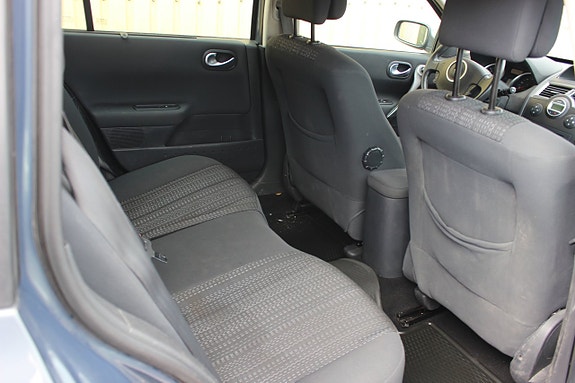 Renault Megane 13 of 13