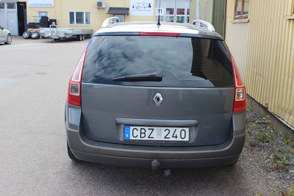 Renault Megane 9 of 13