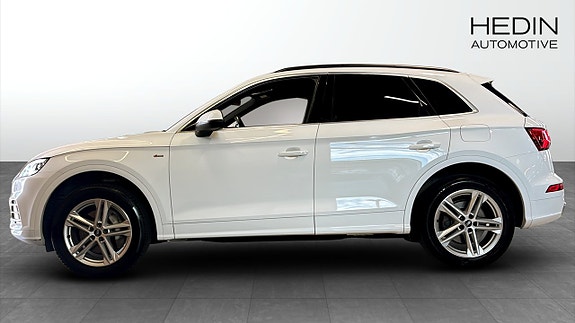 Audi Q5 6 of 21