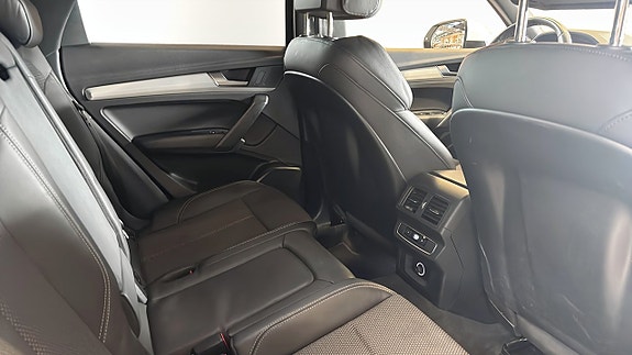 Audi Q5 5 of 21