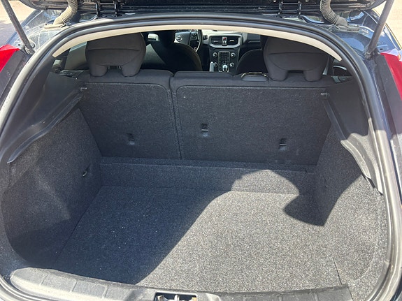 Volvo V40 5 of 6
