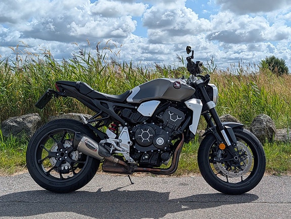 Honda Powersports CB1000R Powersport 146hk Yoshimura Uttagen 2020 7 of 14