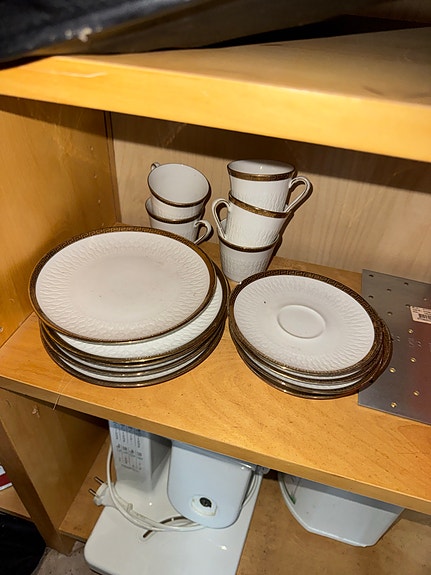 Product image 1 of 3