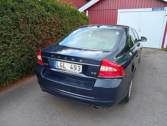 Volvo S80 5 of 8