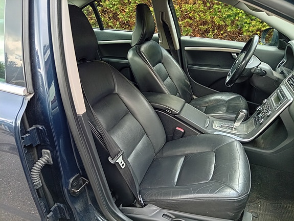 Volvo S80 7 of 8