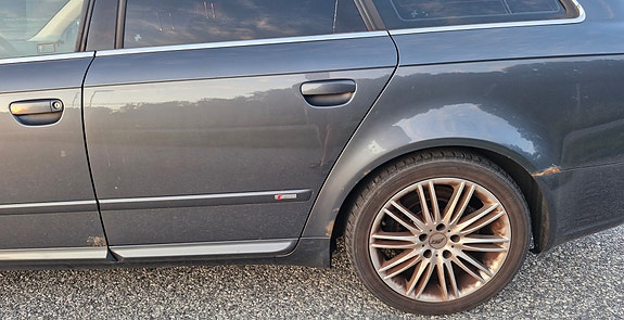 Audi A4 11 of 15