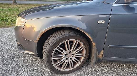 Audi A4 10 of 15