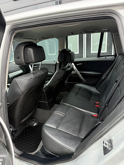 BMW X3 6 of 11