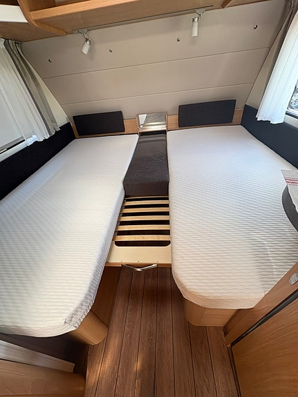 Knaus Sudwind Silver Selection 460 EU-2018 8 of 19