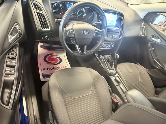 Ford Focus 7 of 14