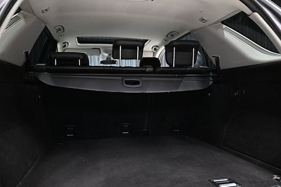 Mercedes-Benz ML350 20 of 30