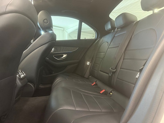 Mercedes-Benz C220 d 7 of 15