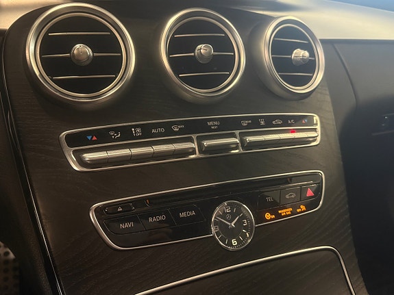 Mercedes-Benz C220 d 10 of 15